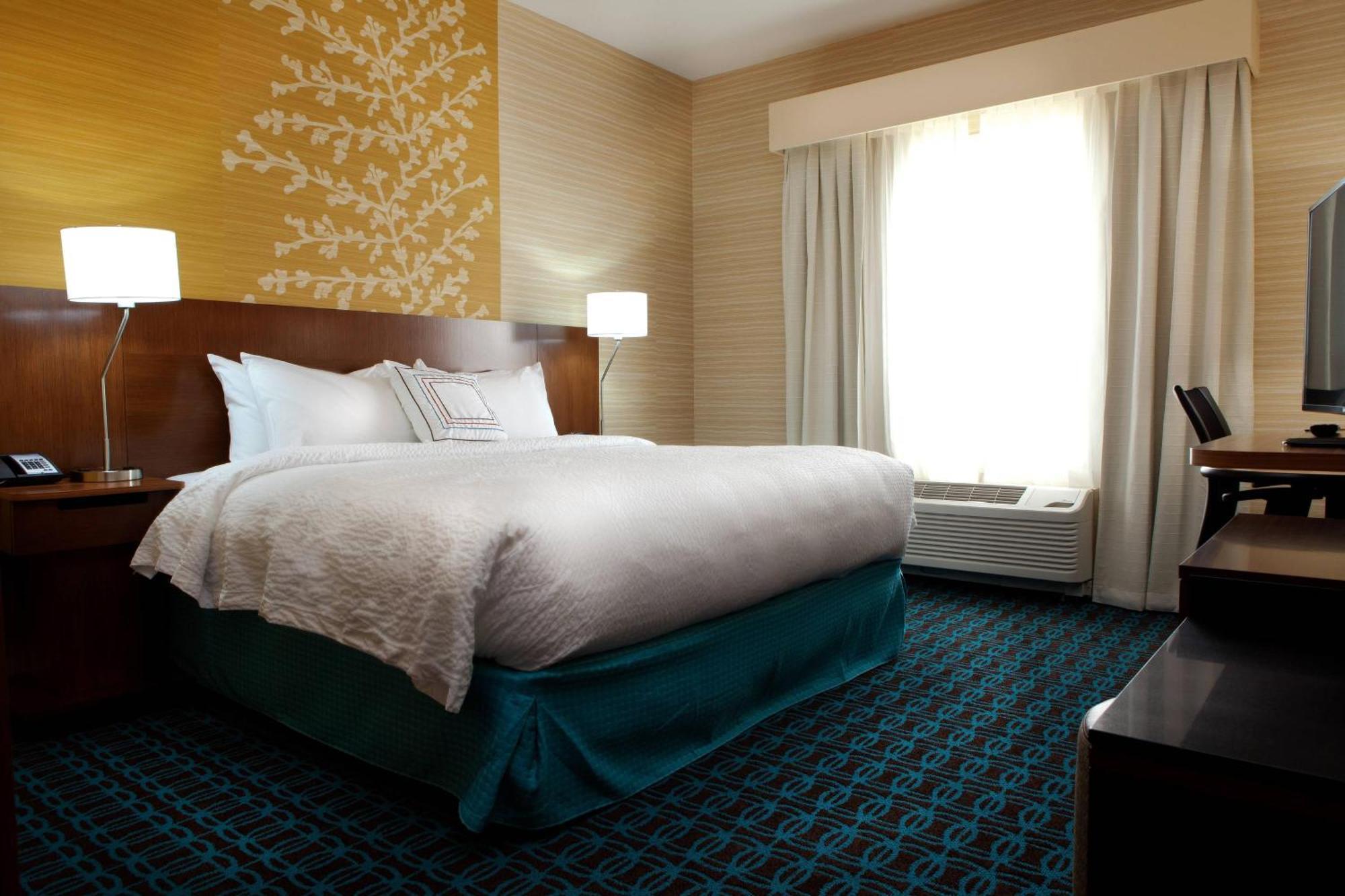 Fairfield Inn & Suites By Marriott Lethbridge Eksteriør billede
