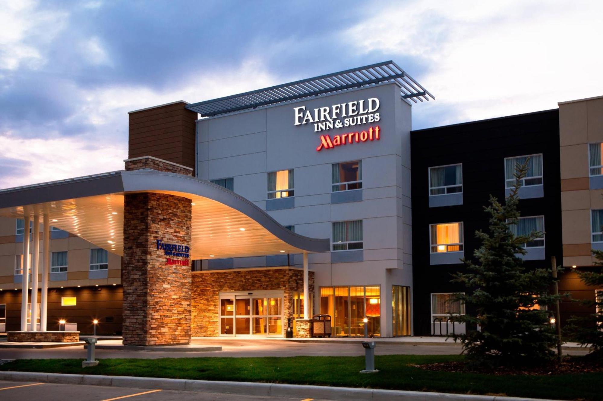 Fairfield Inn & Suites By Marriott Lethbridge Eksteriør billede